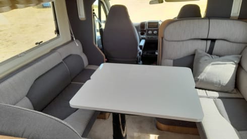 Roller Team Autoroller 707 luxury motorhome