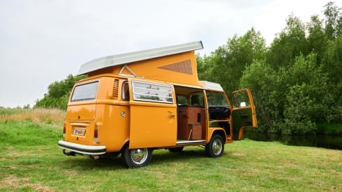 Bus Helsinki – Volkswagen T2b, 1978