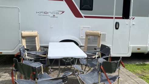 Maurice – 5p Ford Alkoven von 2021
