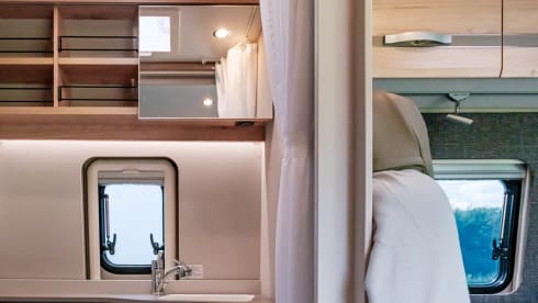 YOURMOMENTS_Vanlife  – Escape to nature with our luxurious off-grid camper bus 