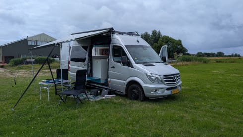 Benz – 2p Mercedes-Benz bus uit 2017