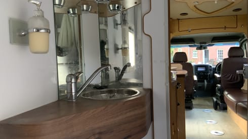 Sadie – 2 berth Mercedes-Benz integrated from 2010