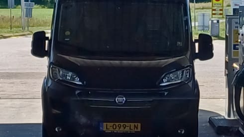 De Westereender Flitz – Pössl Buscamper 160 hp Automatic from 2019