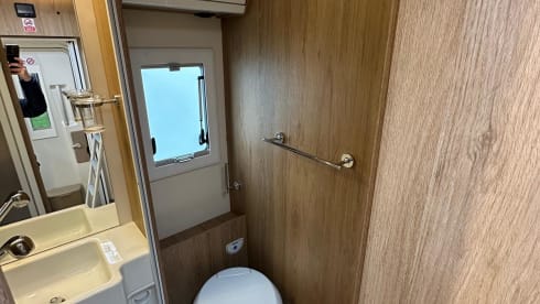 Destiny – 6 berth Fiat Autoroller Luxury model