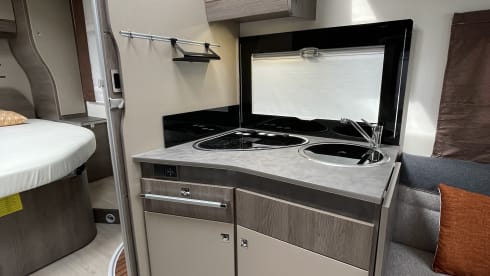 Challenger 308 Graphite Edition