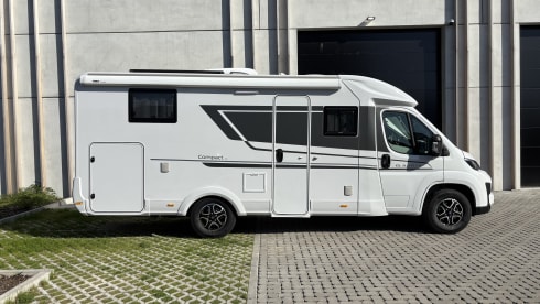 Adria Compact DL AUTOMATISCH
