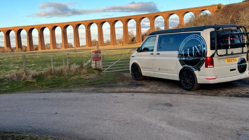 Archie – Luxury VW Campervan For Hire 