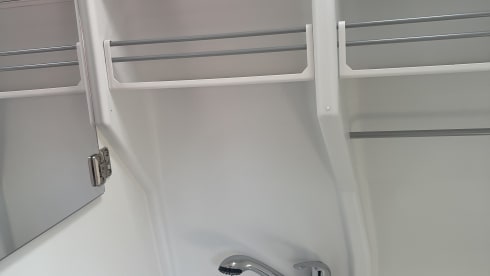 Ira 1 – VW Grand California