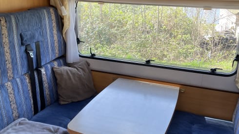 LMC A 651 G alcove 6 persons