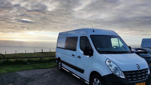 2p Renault bus uit 2014
