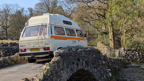Komet – Komet – Camping-car rétro VW T3 classique 1989 | 4 personnes