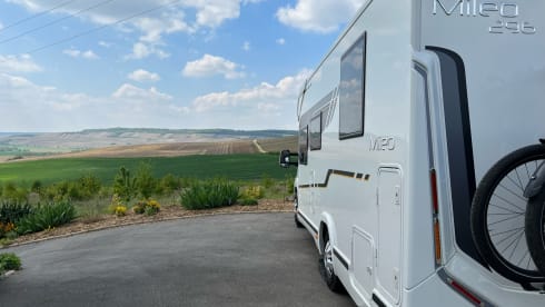 Gezinscamper – Family camper 5 people - luxurious & complete