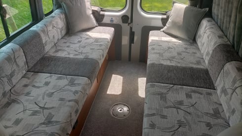 "DAVE" – Ideal 2 berth getaway Campervan