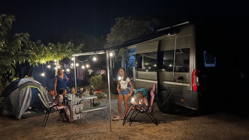 Big Tony – 5 berth Peugeot boxer campervan. Brand New off grid conversion