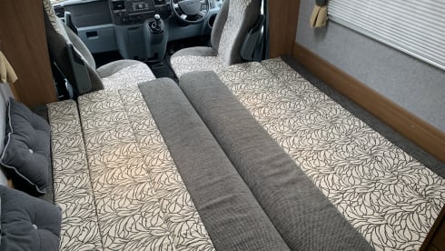 Tilly The Tardis – Winter Ready, Discounts for longer hires