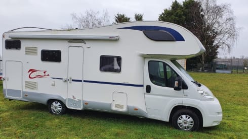 Spacious luxury 6p (family) camper