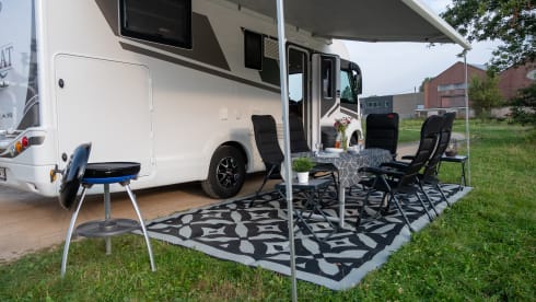 Spacious 5pers. family camper from 2024