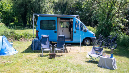 3p Peugeot bus from 2001
