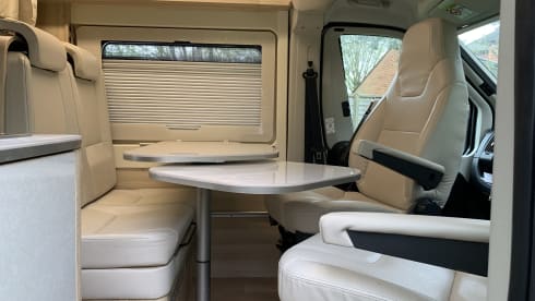 Dreamer – 5 berth Fiat Ducato camper van