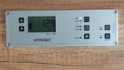 De Groene Waldi – Peugeot Boxer compact camper for rent