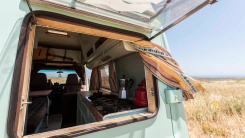 Ms. Paddy – Vintage Mercedes Westfalia campervan 🚌 🏄‍♂️ ⛱ incl. complete equipment