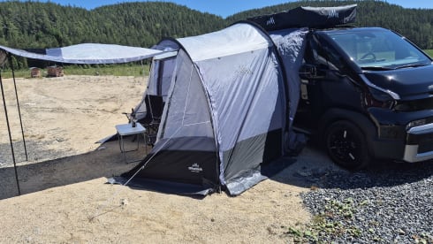 Pia – Elektrisches Wohnmobil Kia PV 5 für 2 Personen
