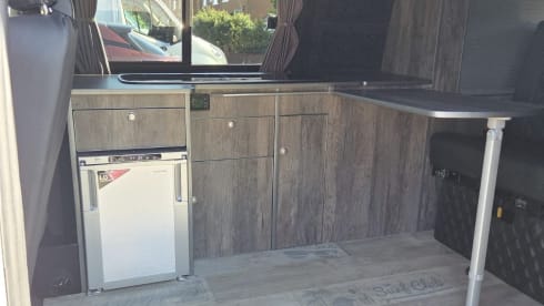 Vans & Ventures – Stunning Lancashire Based Offgrid VW Camper - Insurance Included