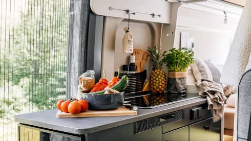 Cliff 600 – Sunlight Cliff 600