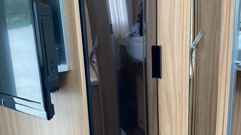 2p Hymer semi-integrated uit 2025