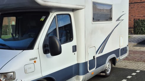 4p Fiat alcove uit 2001