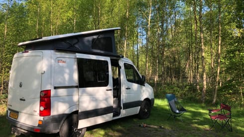 Noeste bus – 4p Volkswagen campervan uit 2015