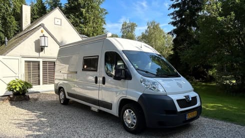 2-seater Peugeot bus from 2012
