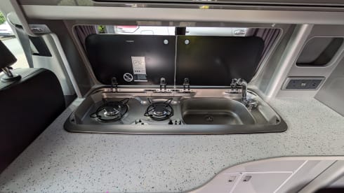 Annie – 4 berth VW family campervan (2021)