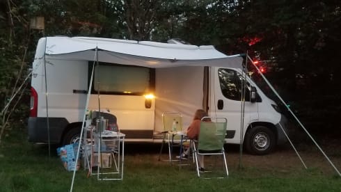 O!vanLife – Tasteful campervan conversion for those seeking peace and quiet