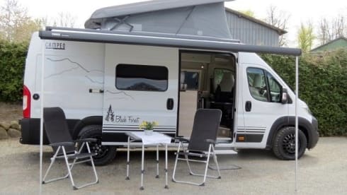 Forest – Campeo Kastenwagen Black Forest