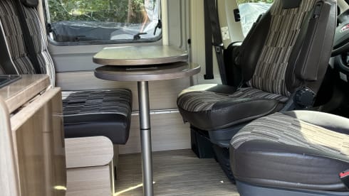 Compact Fiat Poss Roadcamper bus 5.40 m.