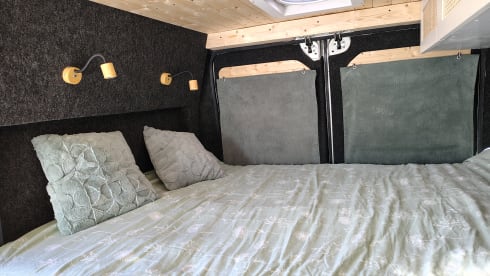 2p Citroën campervan from 2018