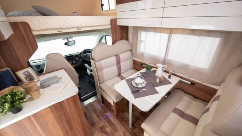 Dymond Camper – 6 berth Fiat 