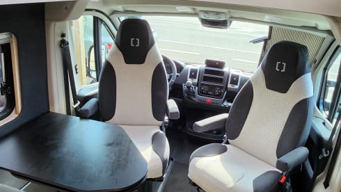 2p Dethleffs new edition Crosscamp bus from 2024