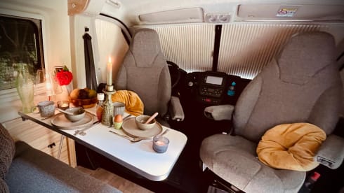 Tourer Family –  Knaus Boxstar 600 - With lifting roof and fixed 4 sleeping places!