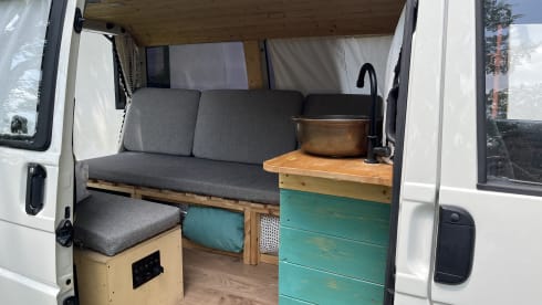 Jiek – Wine van WITH HEATING