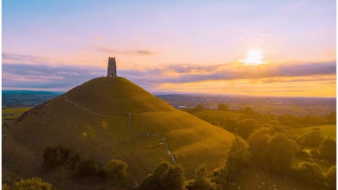 Avonturen met Bessie - een comfortabele, goed uitgeruste camper met 4 slaapplaatsen