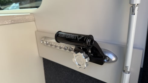 VW Campervan Auto with Hot Water 2021