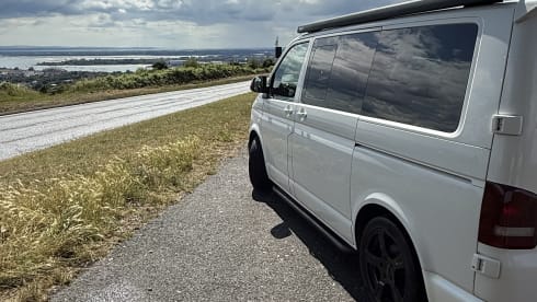 Cee Cee – 2 berth Volkswagen campervan from 2016