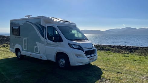 Daizy – Daizy 2022 luxury motorhome perfect for 2