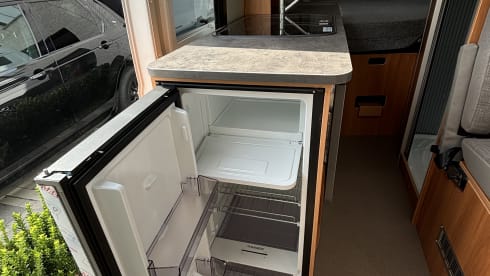 Marcel – 5 seater, 2 bedroom Citroën bus from 2024
