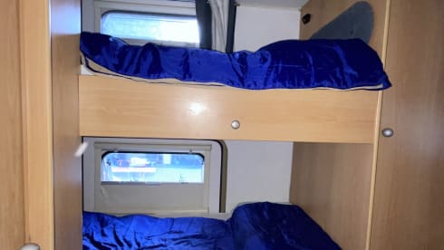 Patrizia – Fully equipped camper