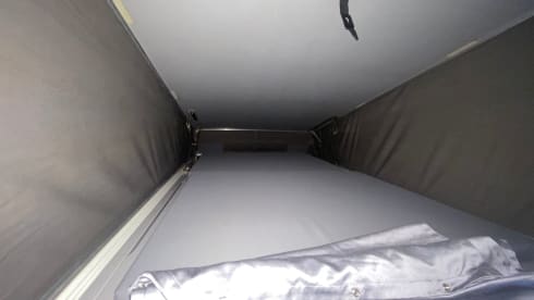 4p Volkswagen bus from 1995