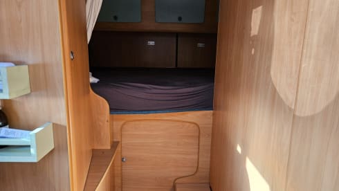 6p Chausson alcove