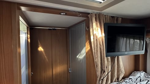 4p Hymer integrated from 2009